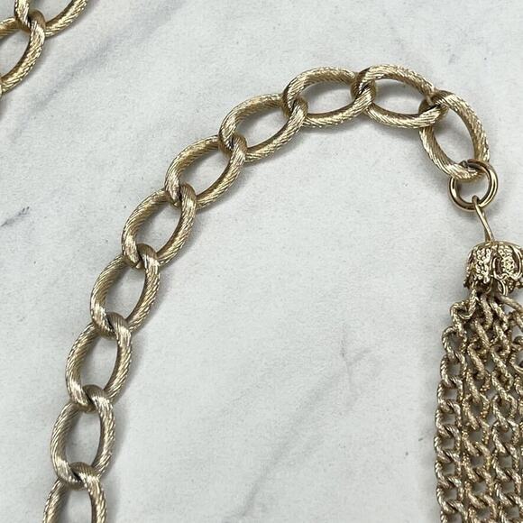 Gold Tone Chain Belt Textured Tassel Charm Boho Small (S) ✨ - Picture 9 of 10